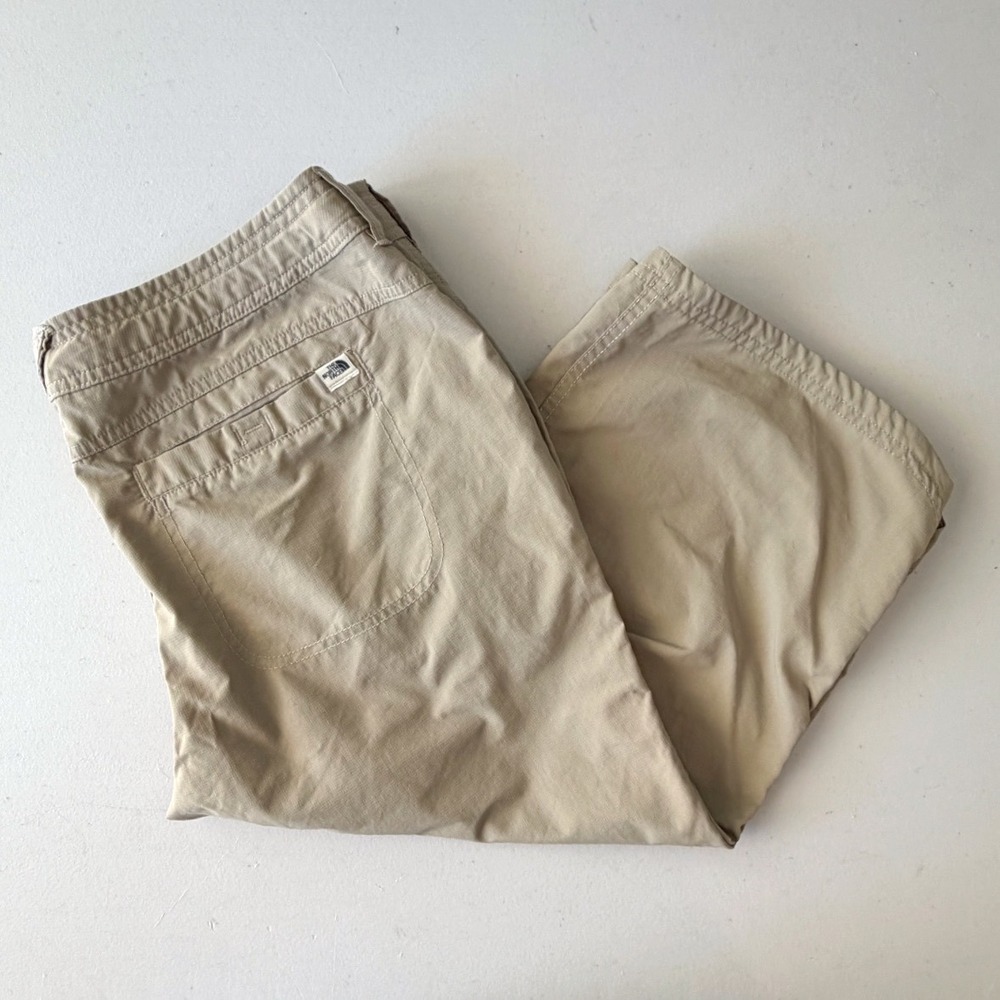 The North Face Womens Horizon‎ Capri Hiking Pants Khaki Tan Nylon Size 10